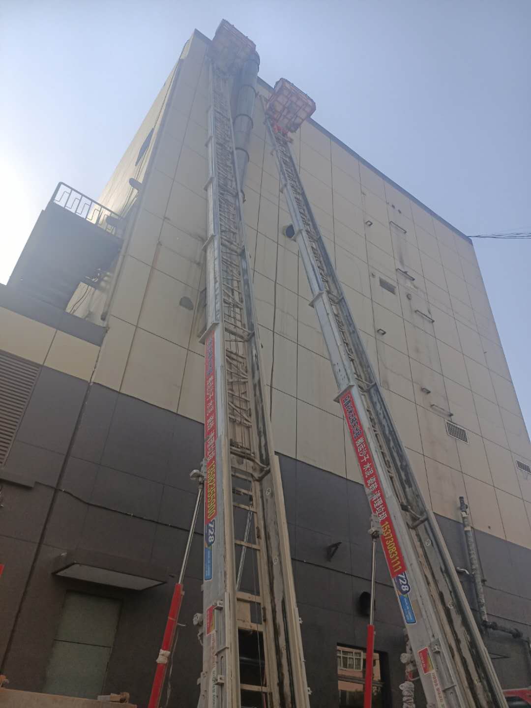 云梯車(chē)外墻施工